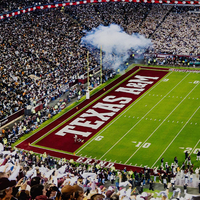 2024 Panoramic Rivalry Kyle Field Tubed Picture - Image 5