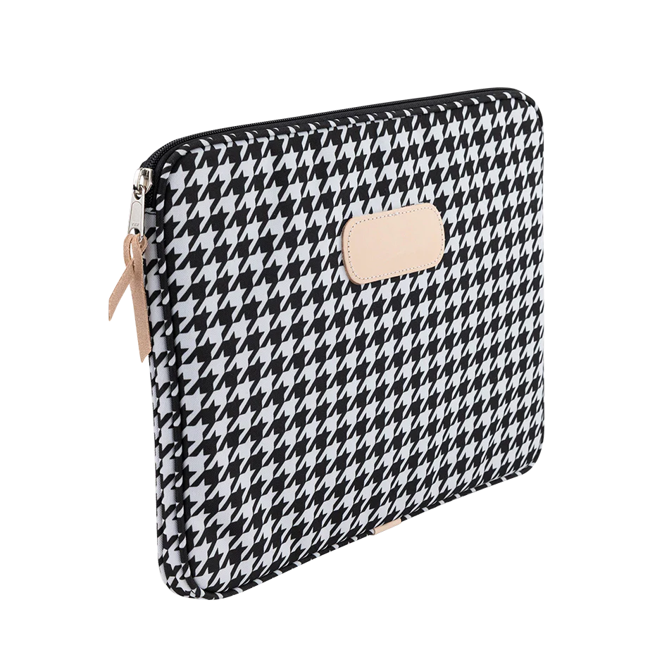 Jon Hart 15" Computer Case - Image 55